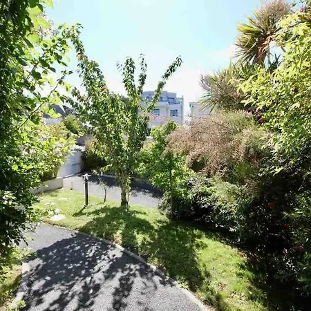 Apartment Luxueuse D'exception-front De Mer-piscine