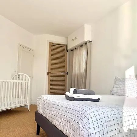 Apartment Luxueuse D'exception-front De Mer-piscine *